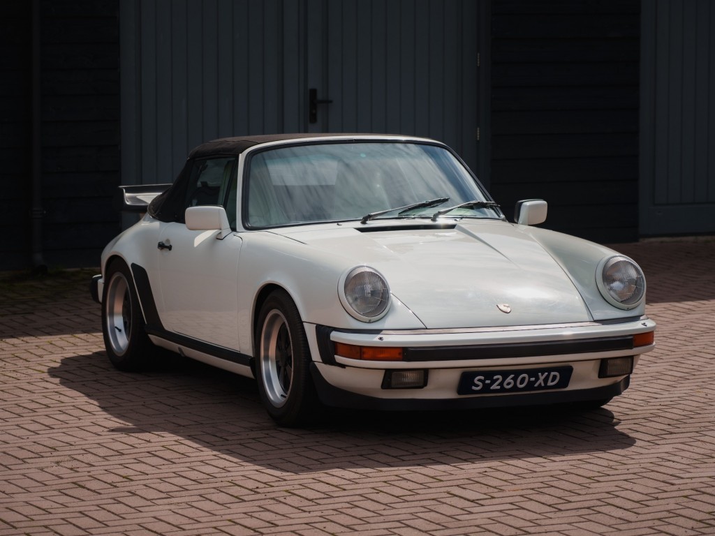 40090194-5.jpg