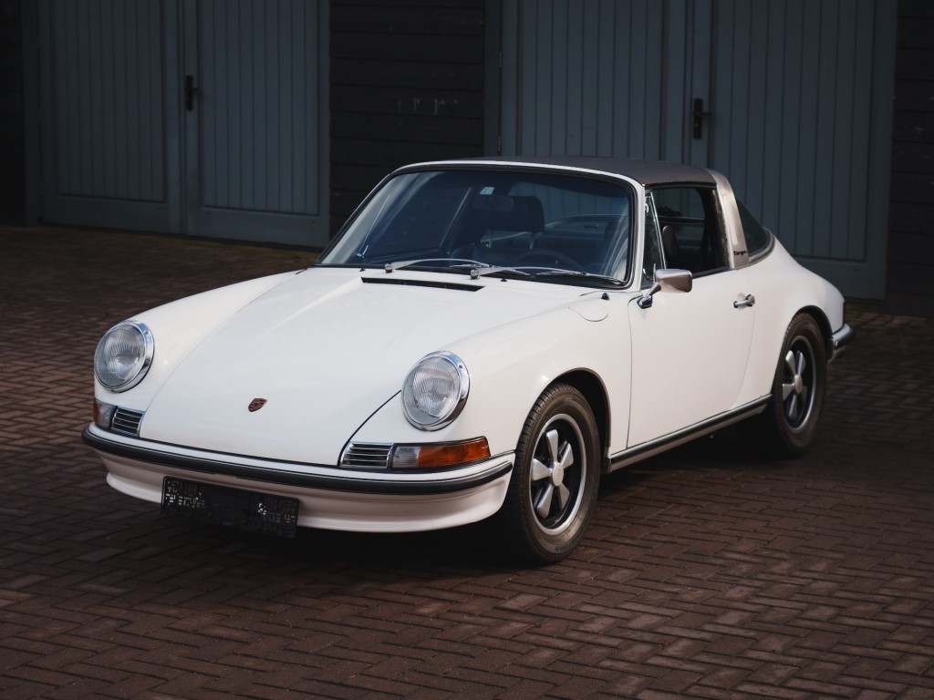 43480014-0.jpg