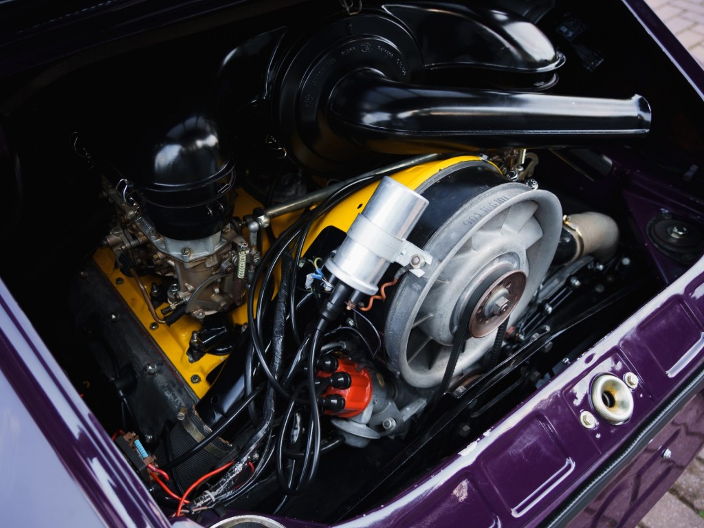 46762582-29.jpg