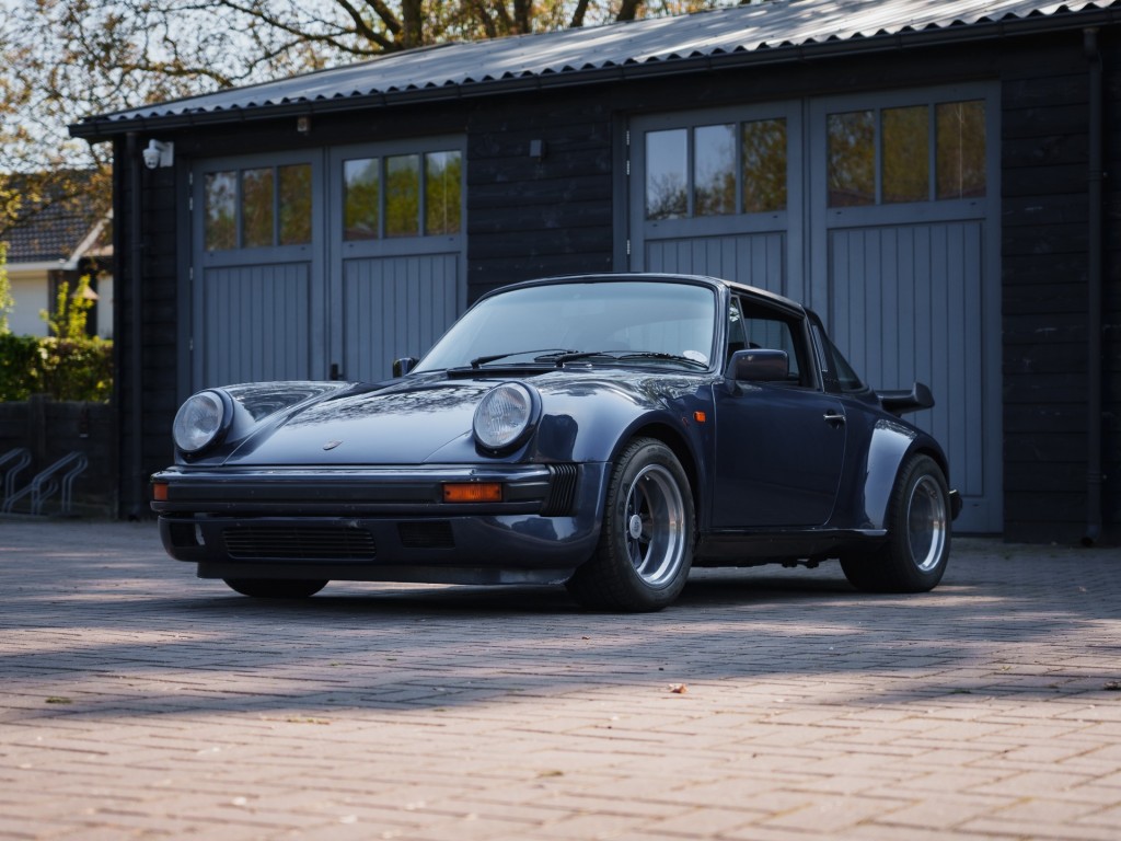52971350